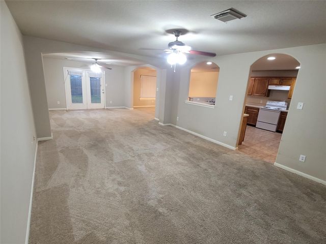 11827 E Galwan Circle, Houston, TX 77070