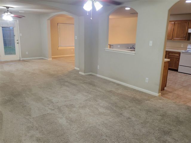 11827 E Galwan Circle, Houston, TX 77070