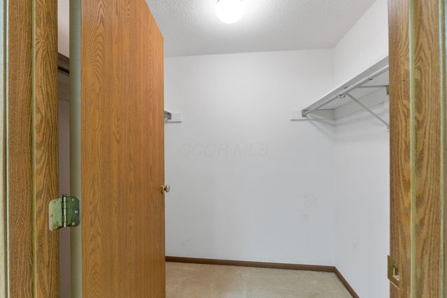 4512 White Leaf Way, Columbus, OH 43228