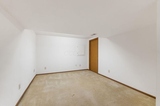 4512 White Leaf Way, Columbus, OH 43228