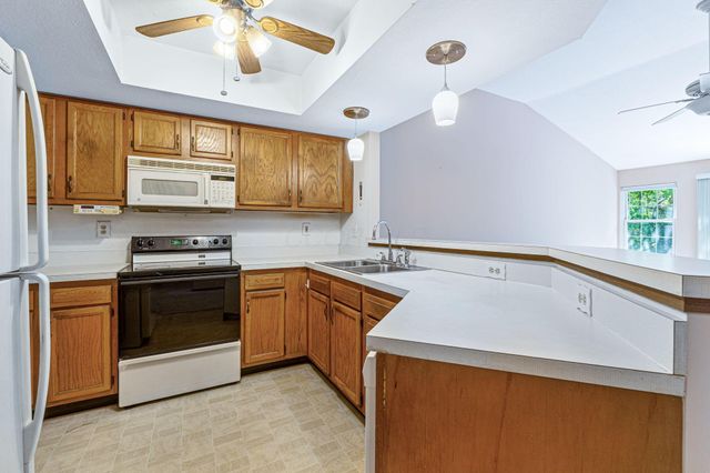 4512 White Leaf Way, Columbus, OH 43228