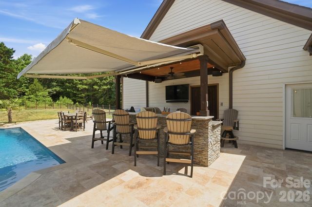 211 Winthrow Creek Road, Mooresville, NC 28115
