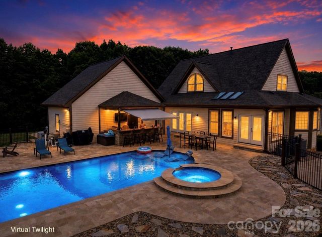 211 Winthrow Creek Road, Mooresville, NC 28115