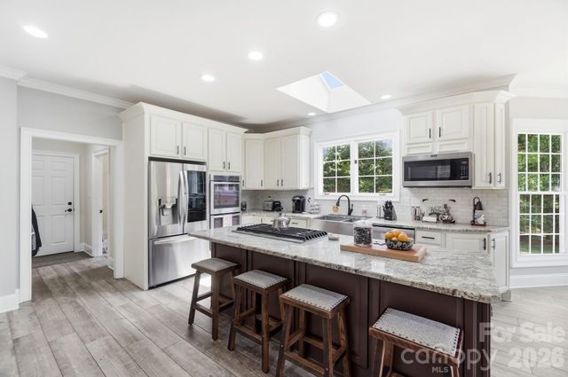 211 Winthrow Creek Road, Mooresville, NC 28115