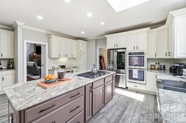 211 Winthrow Creek Road, Mooresville, NC 28115