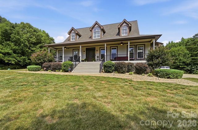 211 Winthrow Creek Road, Mooresville, NC 28115