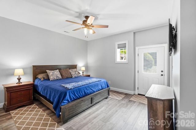 211 Winthrow Creek Road, Mooresville, NC 28115