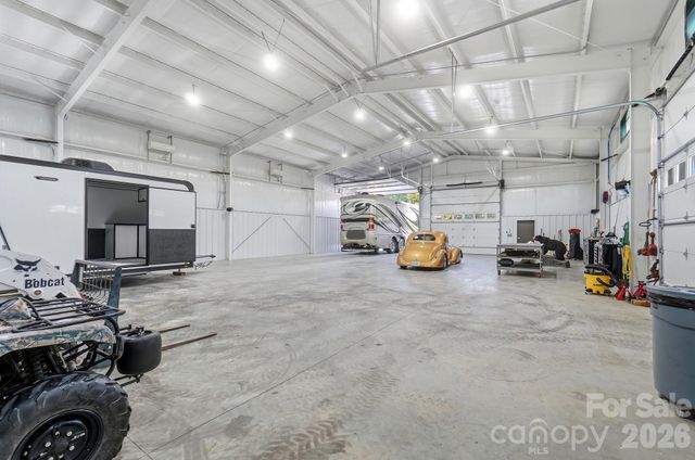 211 Winthrow Creek Road, Mooresville, NC 28115