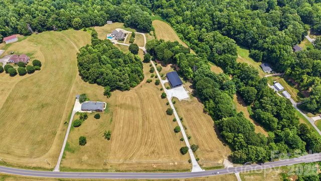 211 Winthrow Creek Road, Mooresville, NC 28115