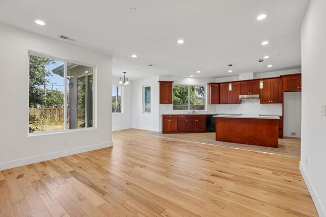 2525 Armstrong Place, Santa Clara, CA 95050