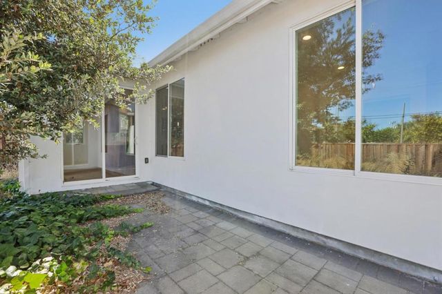 2525 Armstrong Place, Santa Clara, CA 95050