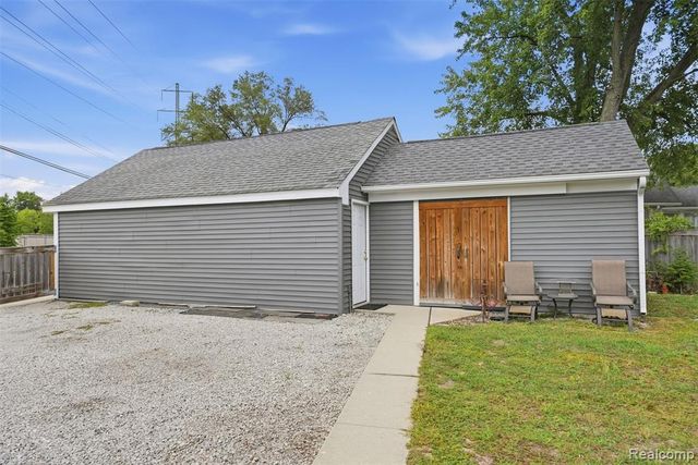2859 Horton Street, Ferndale, MI 48220