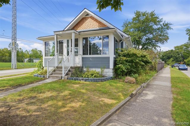 2859 Horton Street, Ferndale, MI 48220