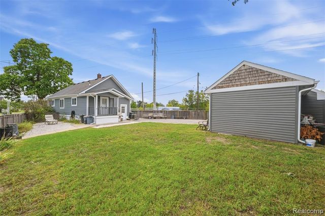 2859 Horton Street, Ferndale, MI 48220