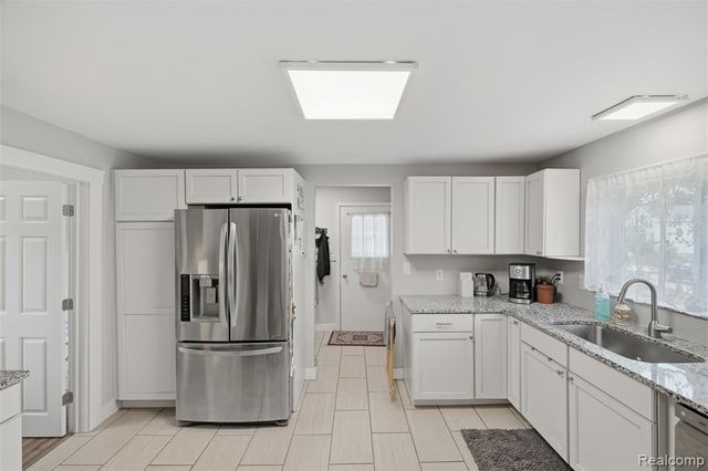 2859 Horton Street, Ferndale, MI 48220