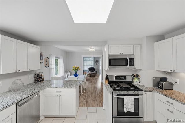 2859 Horton Street, Ferndale, MI 48220
