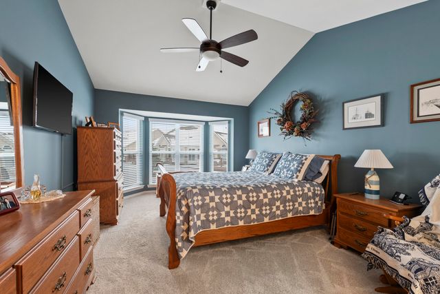 21868 Kensett Drive, Macomb, MI 48042