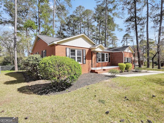 789 Pinewood Drive, Macon, GA 31204