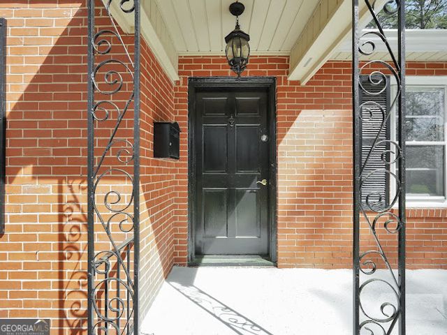 789 Pinewood Drive, Macon, GA 31204