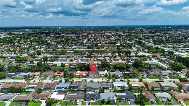 9531 NW 20th Pl, Sunrise, FL 33322