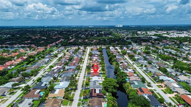 9531 NW 20th Pl, Sunrise, FL 33322