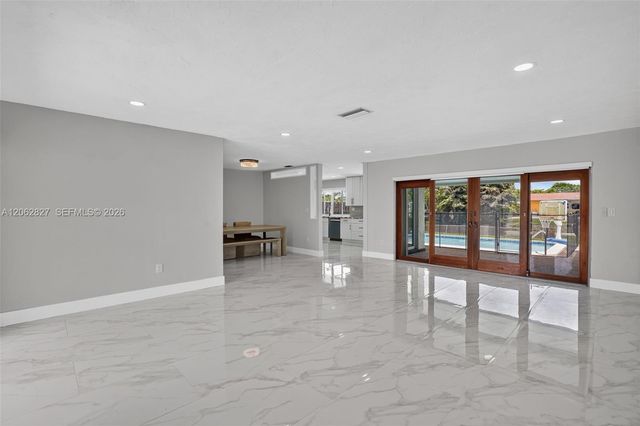 9531 NW 20th Pl, Sunrise, FL 33322