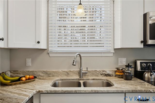 7108 Bunche St, Richmond, VA 23228