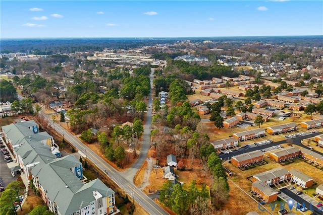 7108 Bunche St, Richmond, VA 23228