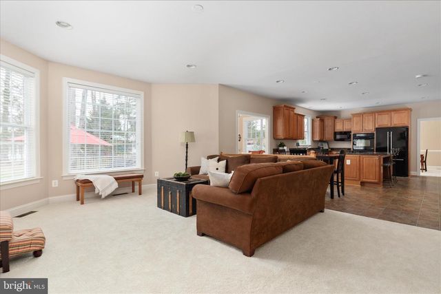 10116 MIDDLEBROOKS TER, Nokesville, VA 20181