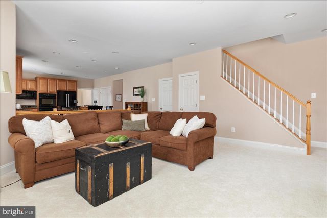 10116 MIDDLEBROOKS TER, Nokesville, VA 20181