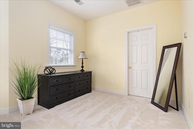 10116 MIDDLEBROOKS TER, Nokesville, VA 20181