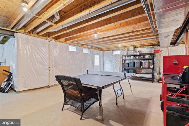 10116 MIDDLEBROOKS TER, Nokesville, VA 20181