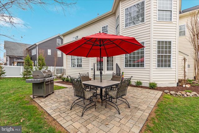 10116 MIDDLEBROOKS TER, Nokesville, VA 20181