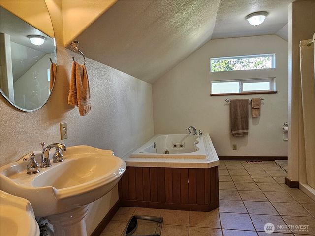 145 ONeill Road, Elma, WA 98541