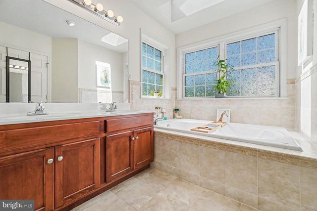 21 JENNIFER DR, Bernville, PA 19506
