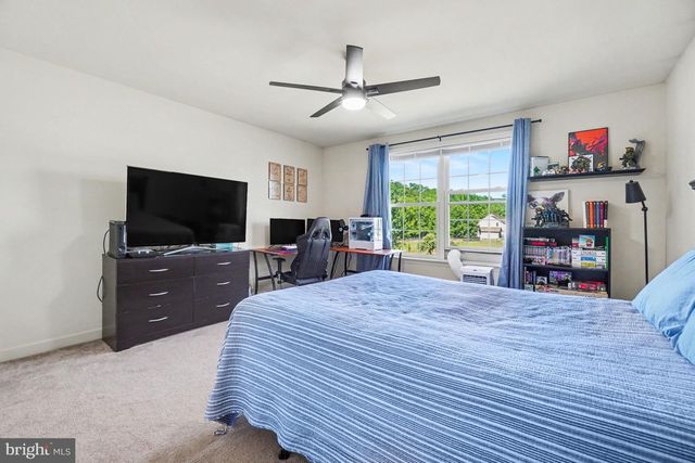 21 JENNIFER DR, Bernville, PA 19506