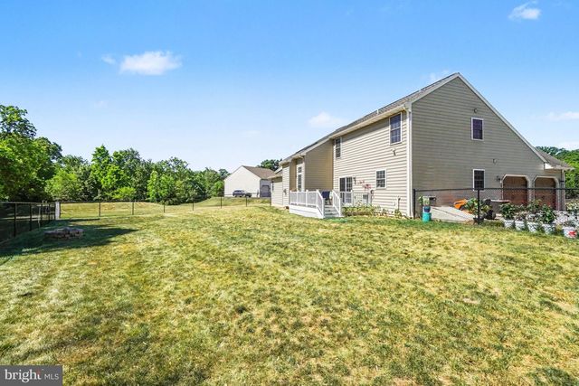 21 JENNIFER DR, Bernville, PA 19506