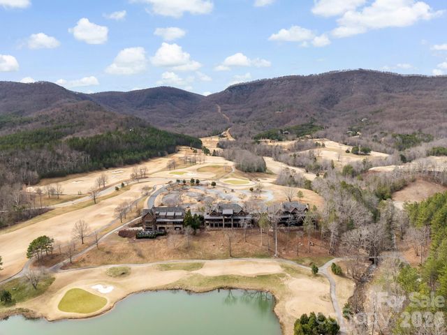 305 Clubhouse Lane B-301, Mill Spring, NC 28756