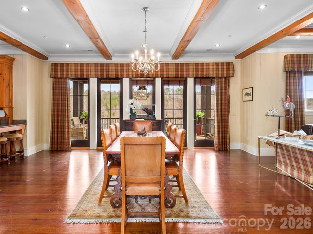 305 Clubhouse Lane B-301, Mill Spring, NC 28756