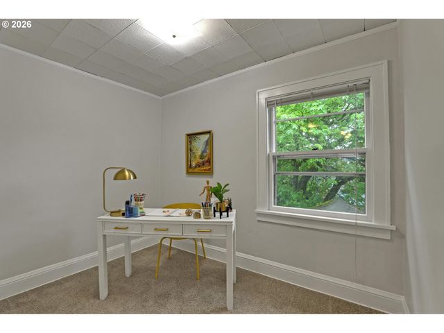 3829 Ne 28TH Ave, Portland, OR 97212