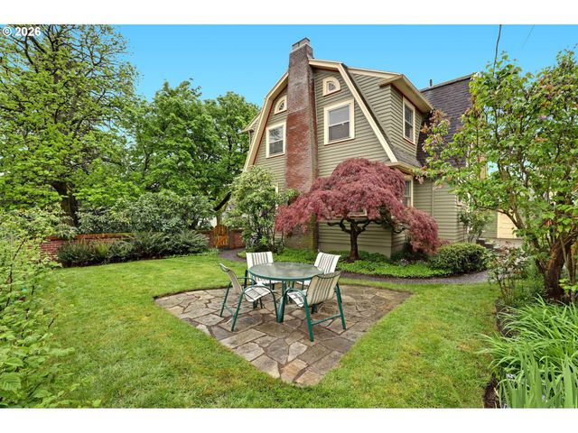 3829 Ne 28TH Ave, Portland, OR 97212