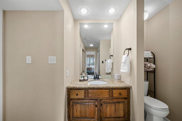 7041 Kingston Cove Lane 254, Willis, TX 77318