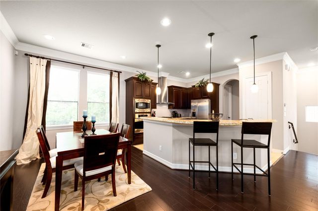 5513 Livorno Way, Houston, TX 77021