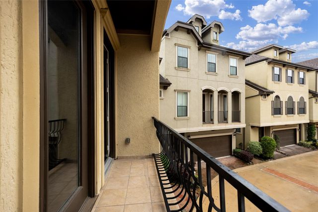 5513 Livorno Way, Houston, TX 77021