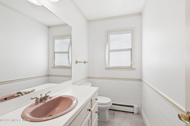 812 Mistletoe Avenue, Point Pleasant, NJ 08742