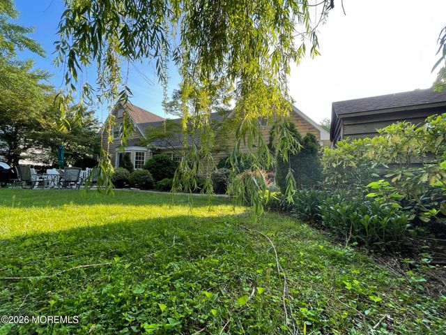 812 Mistletoe Avenue, Point Pleasant, NJ 08742