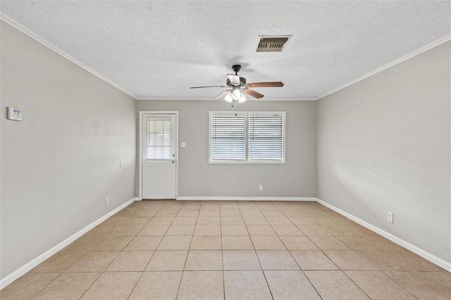 728 W Lyons Street, Sulphur, LA 70663