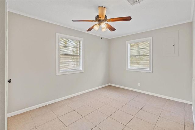 728 W Lyons Street, Sulphur, LA 70663