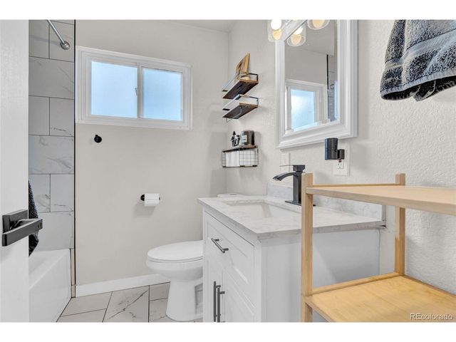 4324 Hoyt St, Wheat Ridge, CO 80033