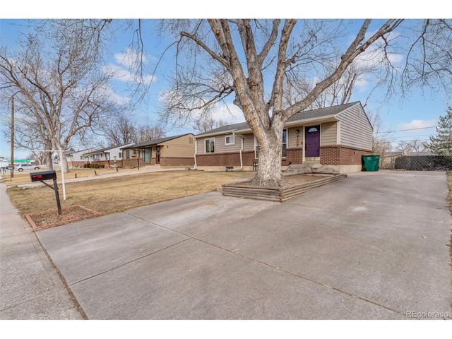 4324 Hoyt St, Wheat Ridge, CO 80033